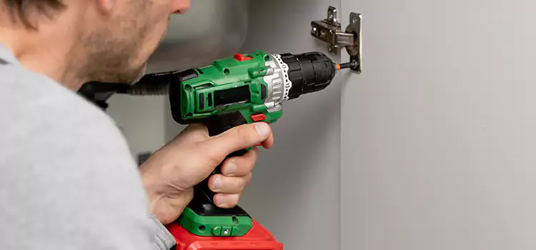 Commercial Door Hinge Repair Crestview
